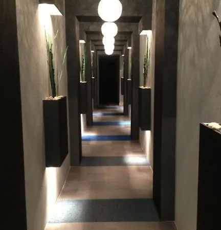 Glamour Duomo Apartment